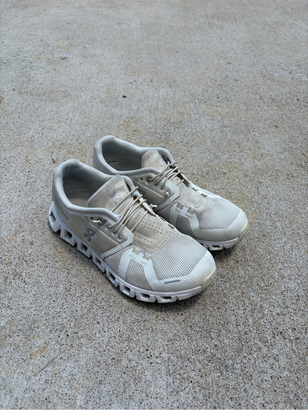 On Cloud Mesh Lace-Up Sneakers